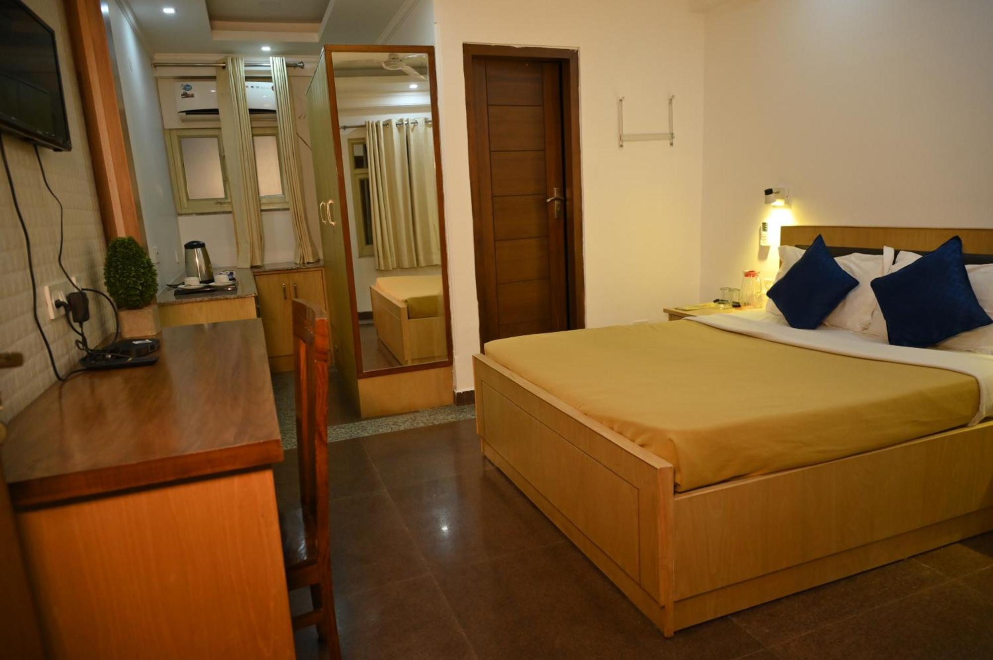 Hotel Dh ดารัมซาลา ภายนอก รูปภาพ