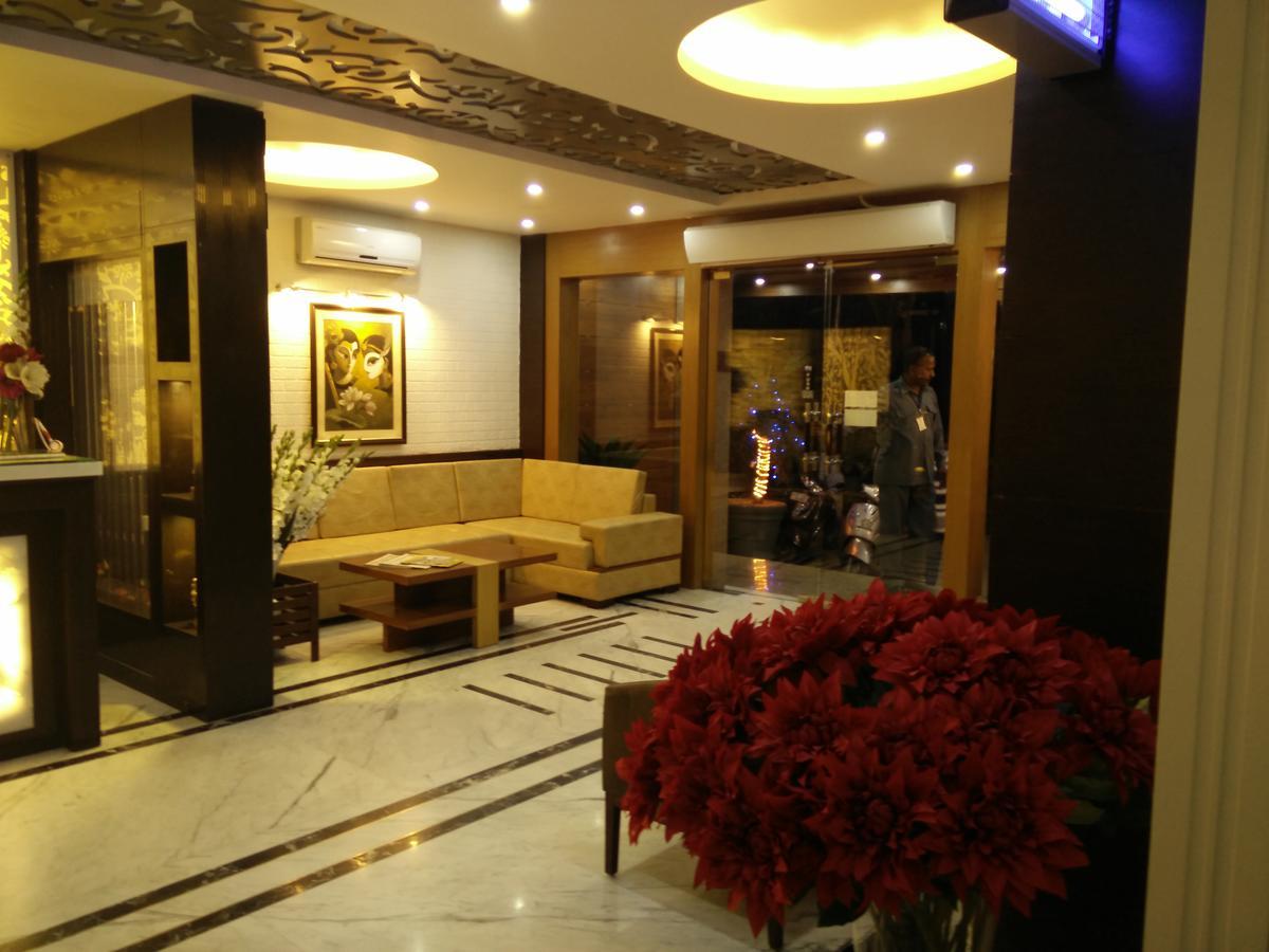Hotel Dh ดารัมซาลา ภายนอก รูปภาพ